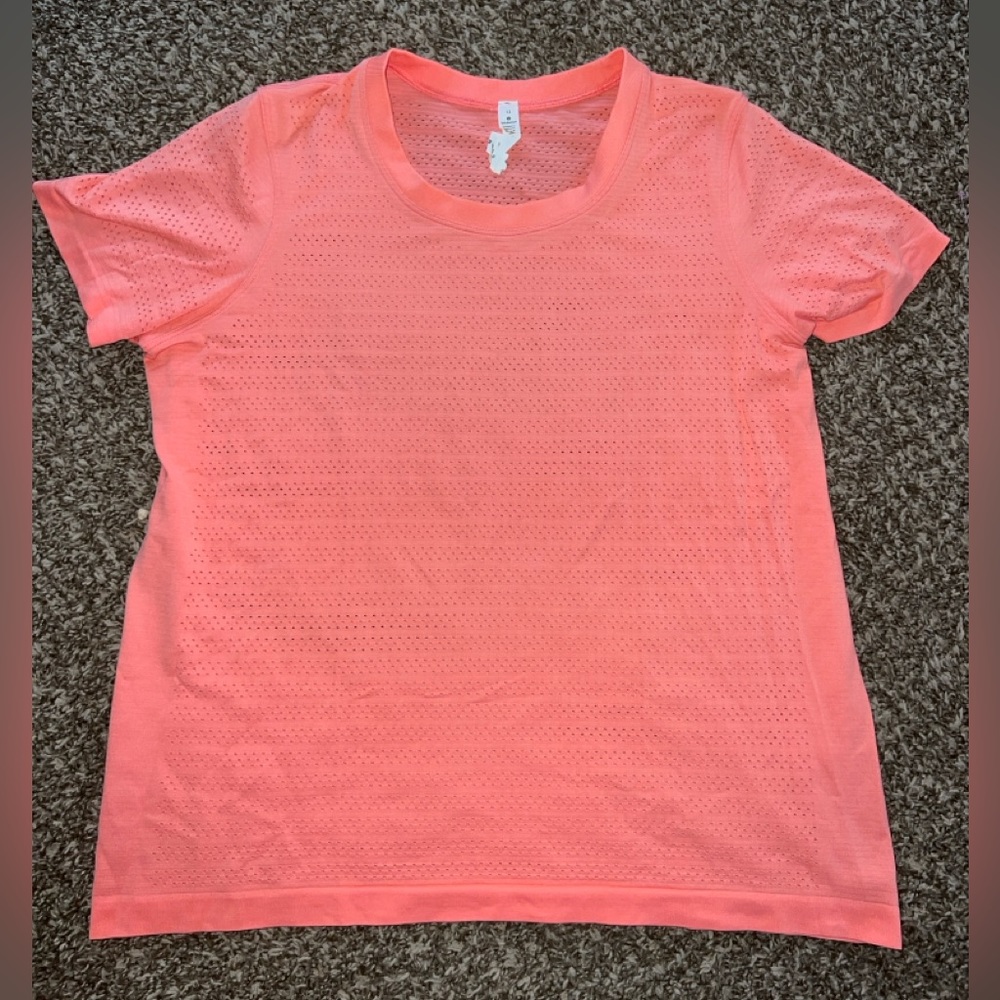 LULULEMON | USED WOMEN’S SHIRT | SIZE 12